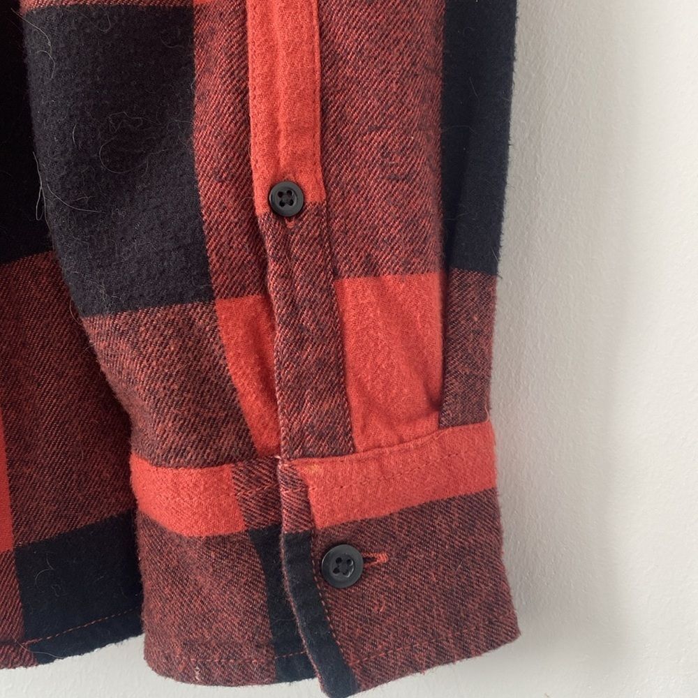 Abound Red and Black Plaid Shirket sz M Bruno Mars APT MV ASO Rock Pop Street - Picture 6 of 9
